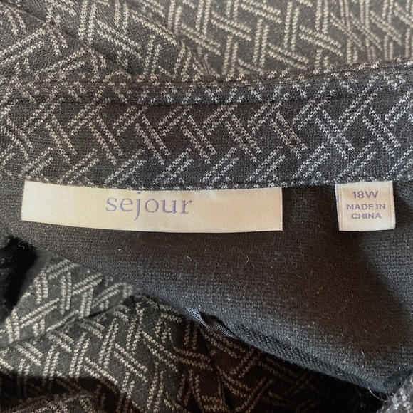 Sejour Black & Gray Stitch Design Zip Up Asymmetrical Blazer Side Pockets | 18W - Picture 7 of 9